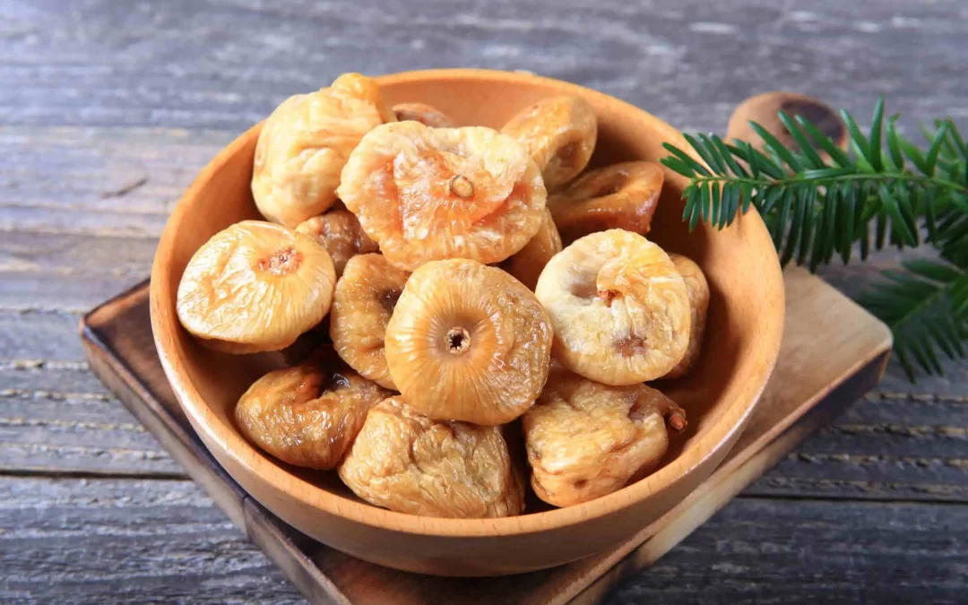 Manger des figues sèches le soir : bienfaits, risques et conseils pratiques