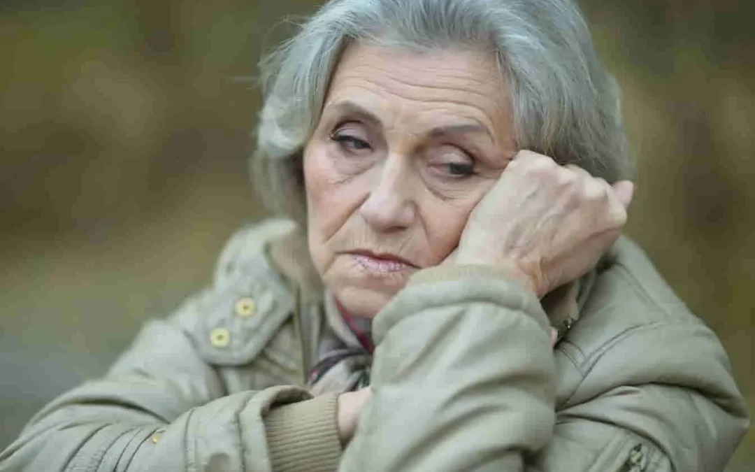 En vieillissant je ne supporte plus les gens : comprendre et gérer ce phénomène