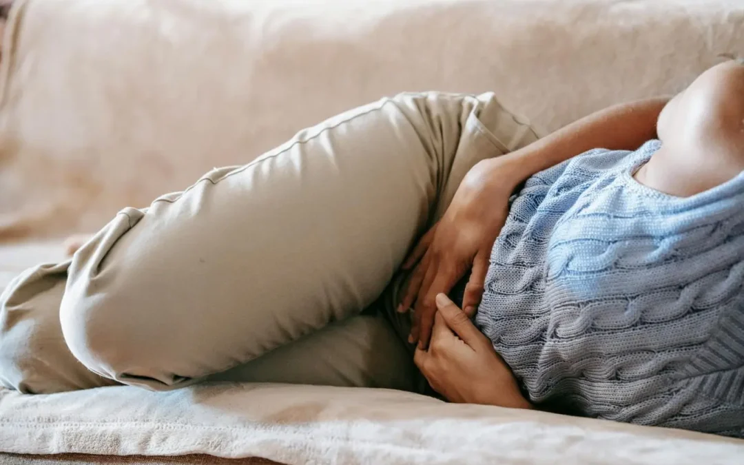 Syndrome prémenstruel (SPM) : les meilleurs remèdes naturels pour soulager les symptômes