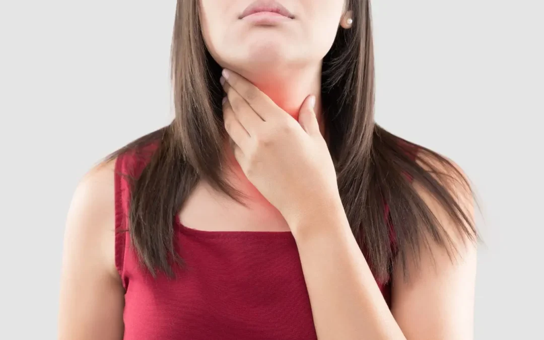Comment soigner une angine naturellement ? Remèdes de grand-mère et solutions efficaces