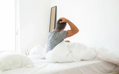 Douleur au réveil dans le dos : quelles sont les causes et comment l’éviter ?